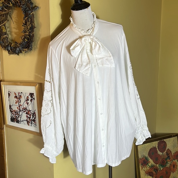 ANTHROPOLOGIE Lea & Viola Size 3X White Poet Blouse Tunic PussyBow Stretch $120 - Picture 2 of 16